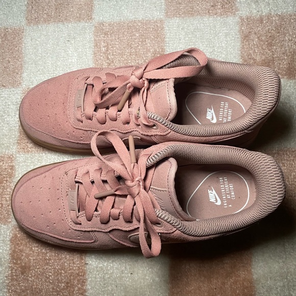 Women’s Air Force 1 “particle pink” - Picture 3 of 4